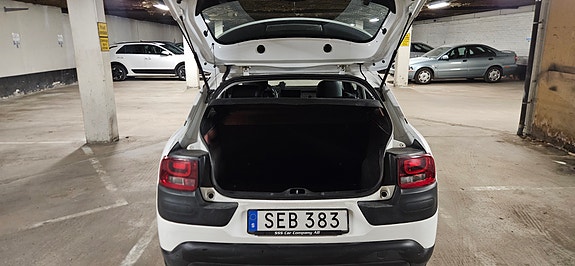 Citroen C4 Cactus 4 of 9