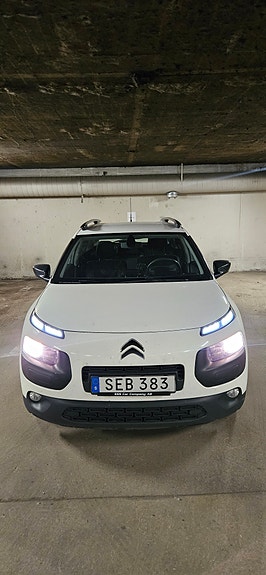 Citroen C4 Cactus 8 of 9