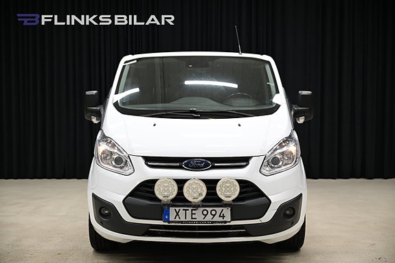 Ford Transit Custom 16 of 29