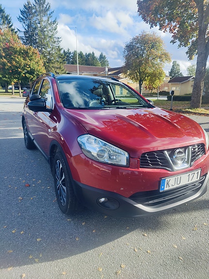 Nissan Qashqai+2 2 of 15