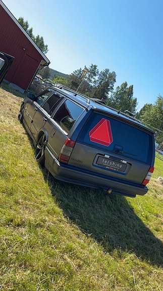 Volvo 940 2 of 5