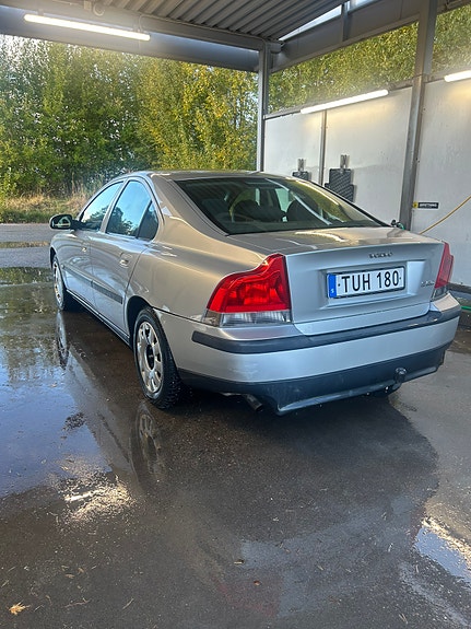 Volvo S60 9 of 10