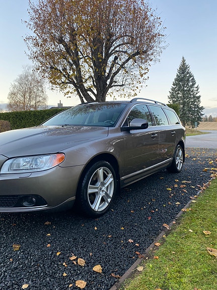 Volvo V70 4 of 4