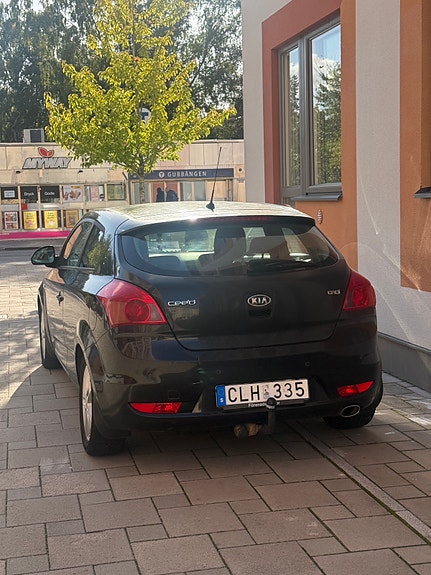 Kia ProCeed 4 of 8