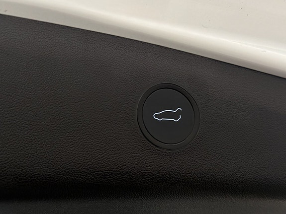Tesla Model 3 30 of 30