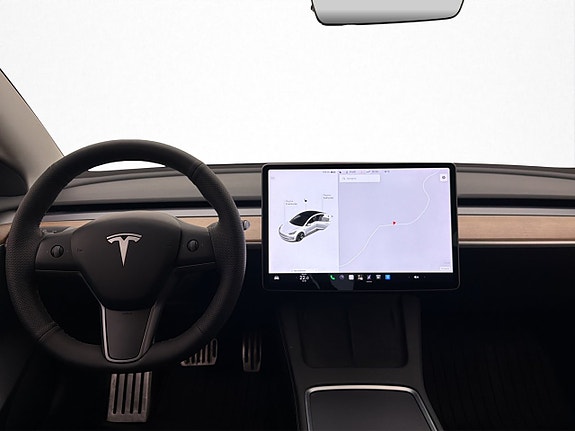 Tesla Model 3 25 of 30