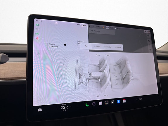 Tesla Model 3 19 of 30