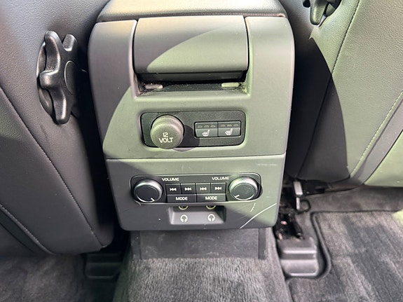 Volvo V70 27 of 30