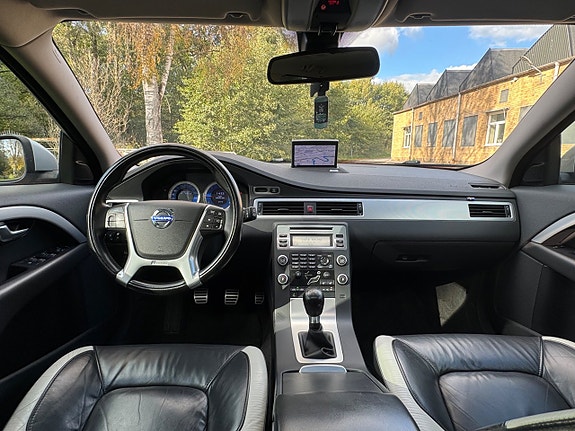 Volvo V70 29 of 30