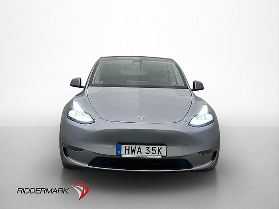 Tesla Model Y 3 of 30