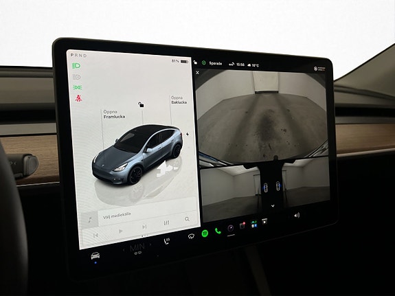 Tesla Model Y 17 of 30
