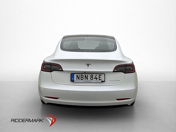 Tesla Model 3 8 of 30