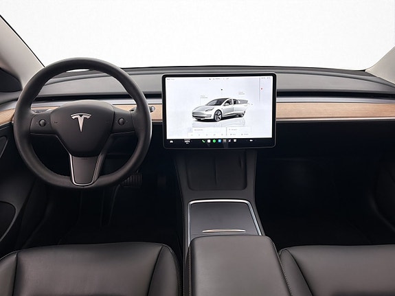 Tesla Model 3 25 of 30