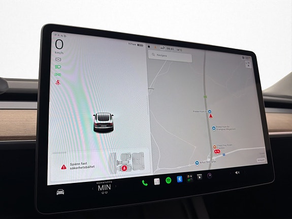 Tesla Model 3 18 of 30