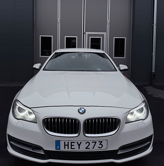 BMW 520d 3 of 9