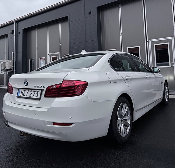 BMW 520d 5 of 9