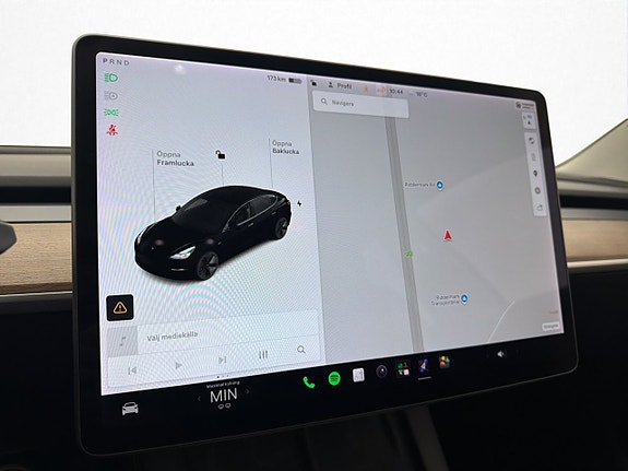 Tesla Model 3 18 of 30