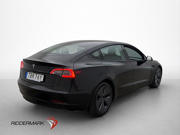 Tesla Model 3 9 of 30