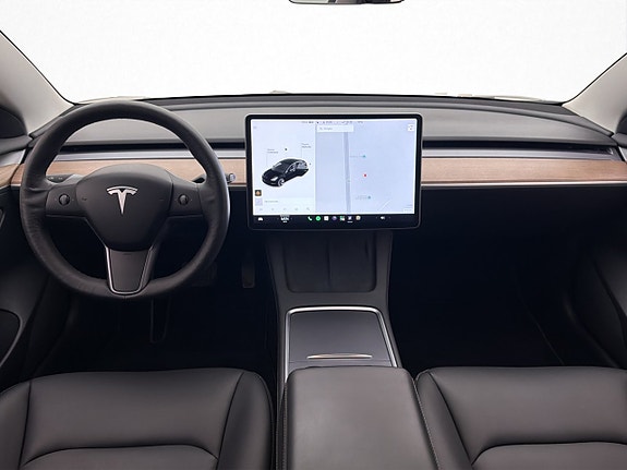 Tesla Model 3 25 of 30
