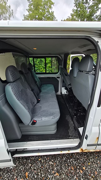 Ford Transit 12 of 22