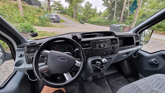 Ford Transit 16 of 22