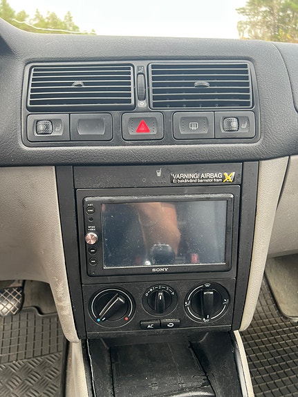 Volkswagen Golf IV 6 of 9