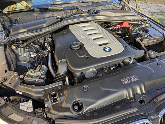 BMW 525d 10 of 14