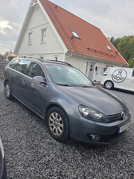 Volkswagen Golf VI 3 of 3
