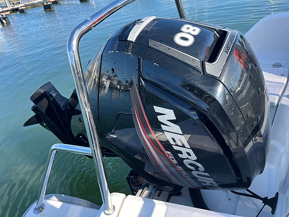 Ryds 548 Sport med 80hk Mercury motor 4 of 4