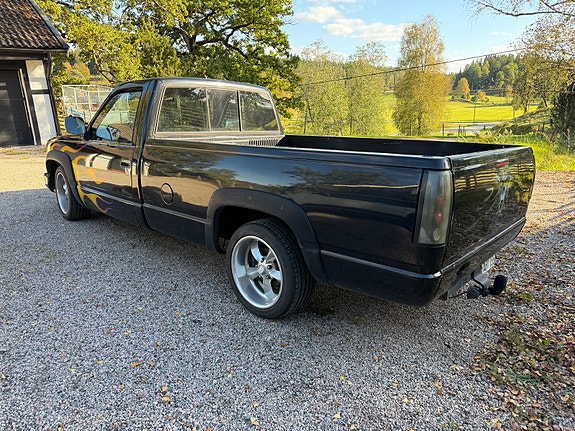GMC Sierra 1500 2 of 6