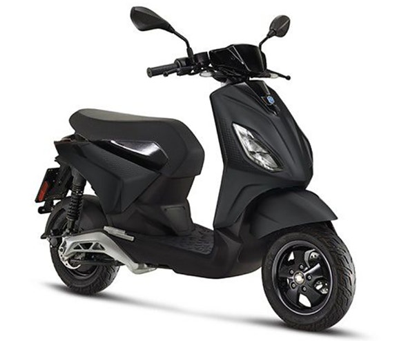 Piaggio 1 2 of 5