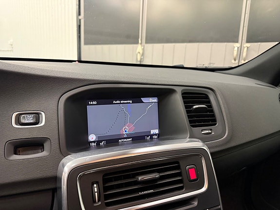 Volvo V60 27 of 30