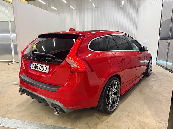 Volvo V60 15 of 30