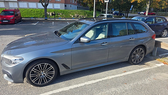 BMW 520d 2 of 6