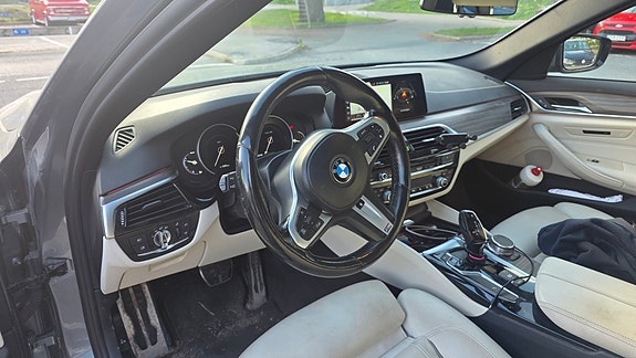 BMW 520d 5 of 6