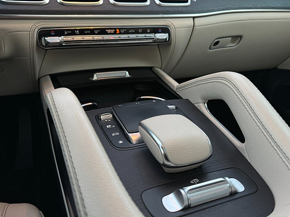 Mercedes-Benz GLE350 de 14 of 21
