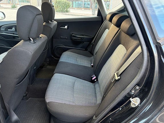 Kia Ceed 5 of 6