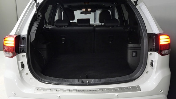 Mitsubishi Outlander 7 of 26