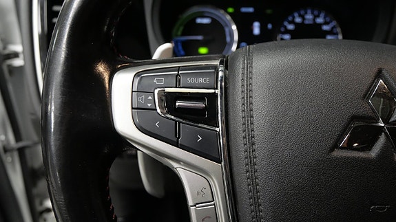 Mitsubishi Outlander 17 of 26