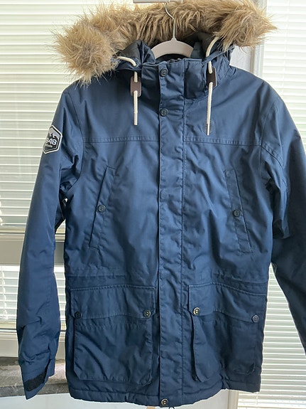 Product image 1 of 8