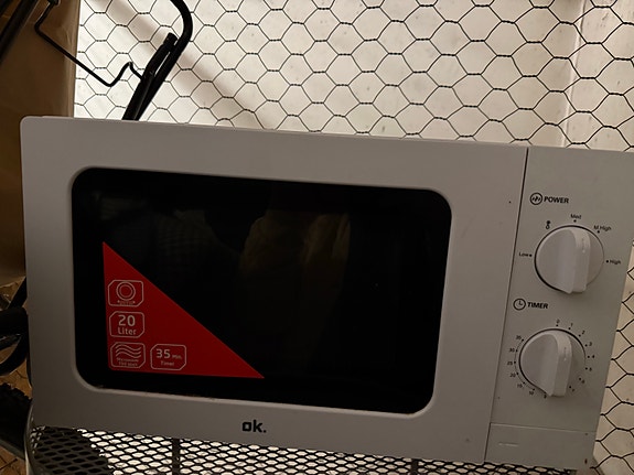 Product image 1 of 2