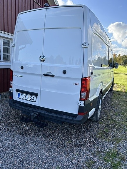 Volkswagen Crafter 35 2 of 8
