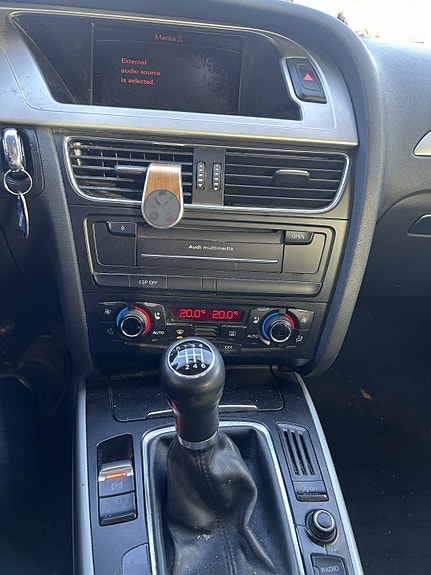 Audi A4 5 of 8