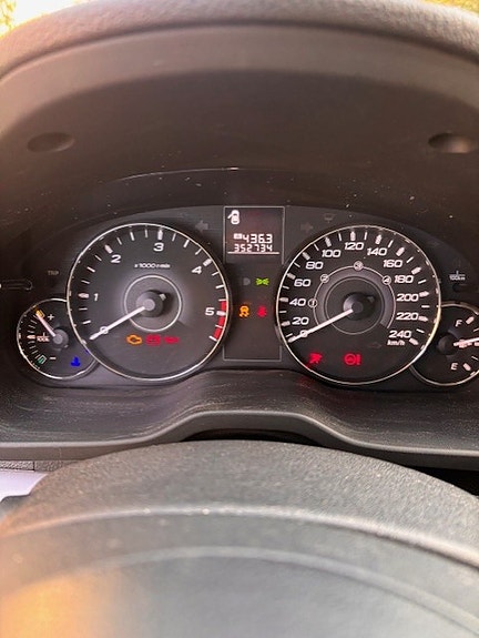 Subaru Legacy 5 of 5