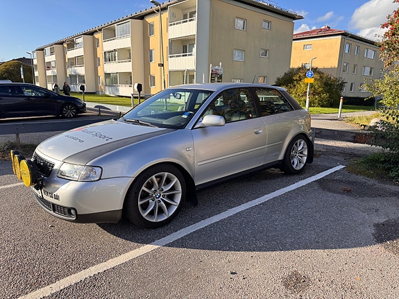 Audi S3 4 of 6