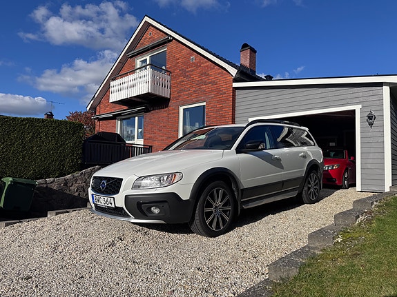 Volvo XC70 3 of 18