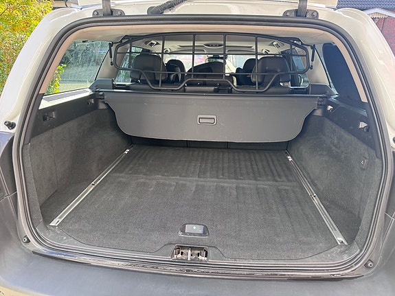 Volvo XC70 12 of 18