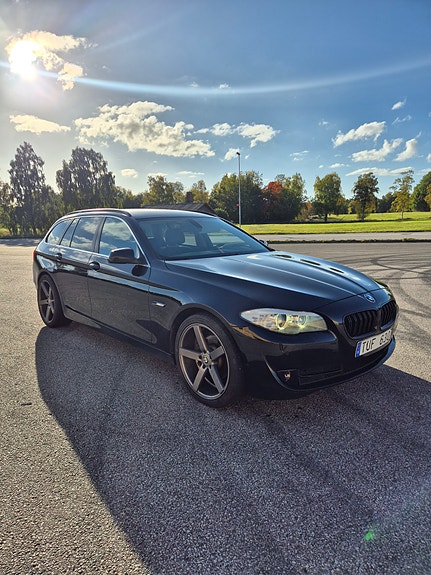 BMW 520d 4 of 10