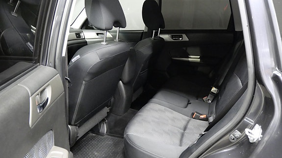 Subaru Forester 14 of 15