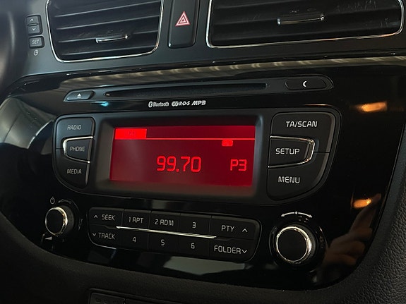 Kia Ceed 17 of 22